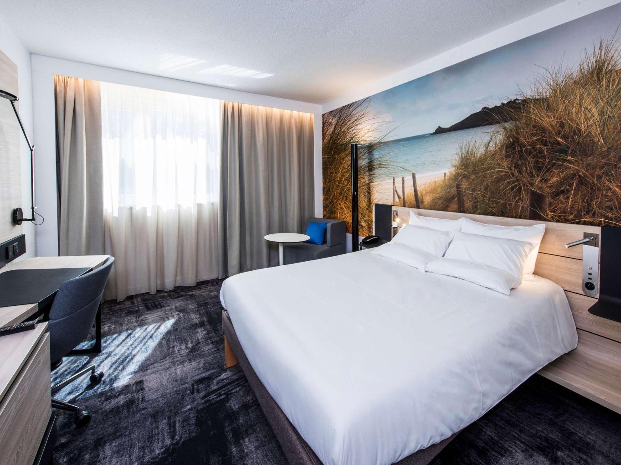 Novotel Rennes Alma Exteriör bild